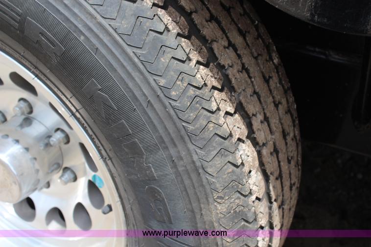 image for item H2536 2012 LDJ ADT750 750 gallon fuel transfer trailer