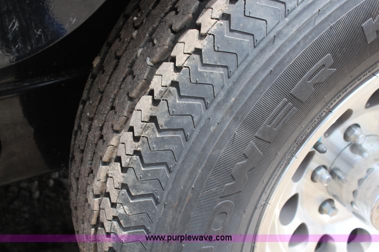 image for item H2536 2012 LDJ ADT750 750 gallon fuel transfer trailer