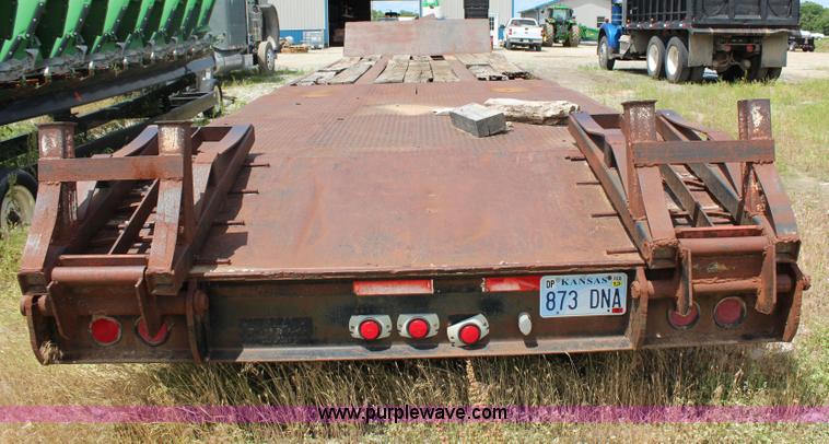 image for item H2540 1994 Atoka drop deck trailer
