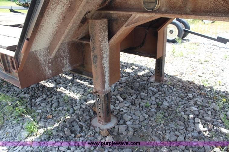 image for item H2540 1994 Atoka drop deck trailer