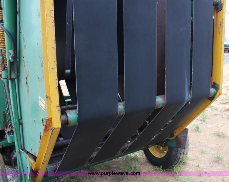 image for item H2543 Badger BW614 round baler