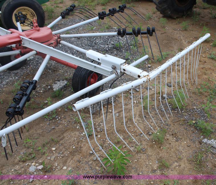 image for item H2544 Kuhn rotary rake