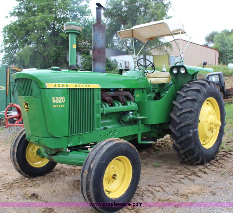 image for item H2567 1968 John Deere 5020 tractor