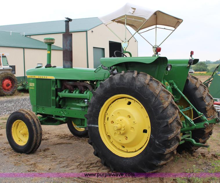 image for item H2567 1968 John Deere 5020 tractor