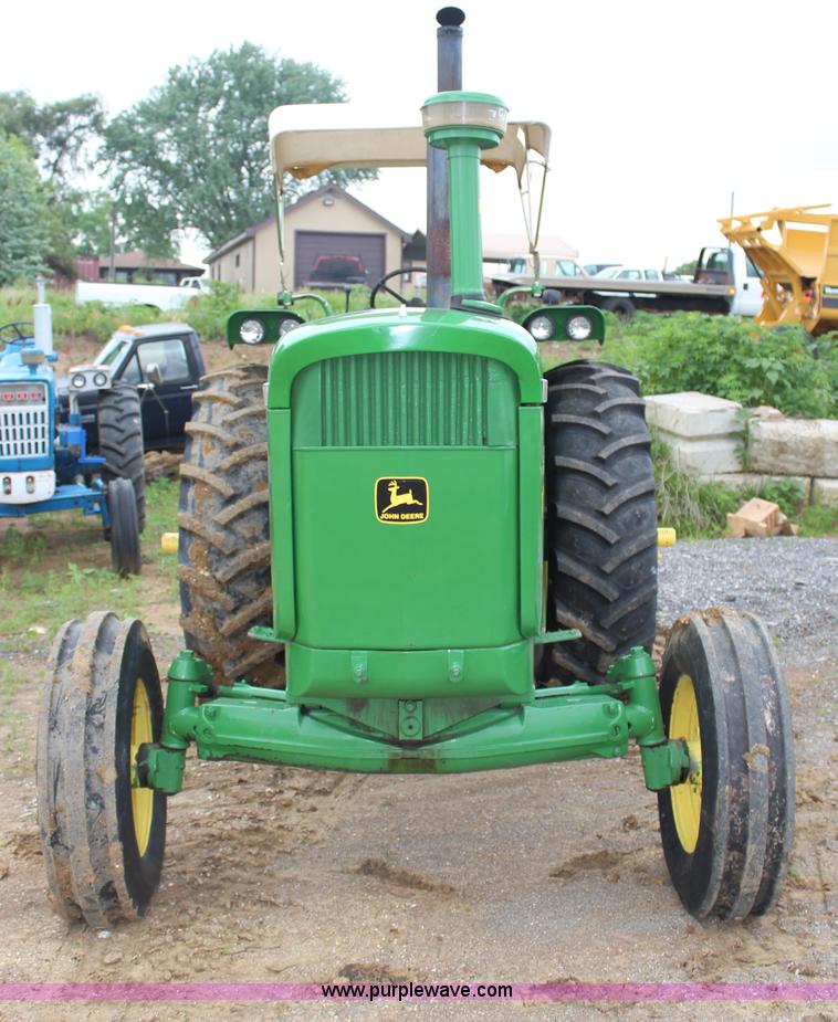 image for item H2567 1968 John Deere 5020 tractor