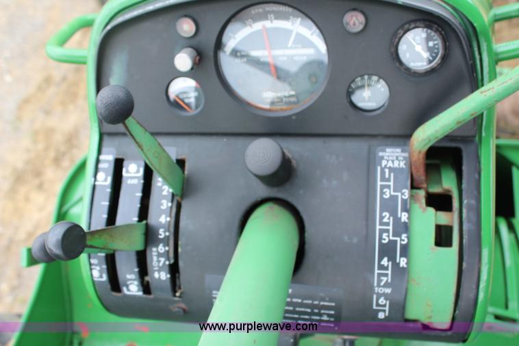 image for item H2567 1968 John Deere 5020 tractor