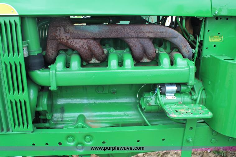 image for item H2567 1968 John Deere 5020 tractor