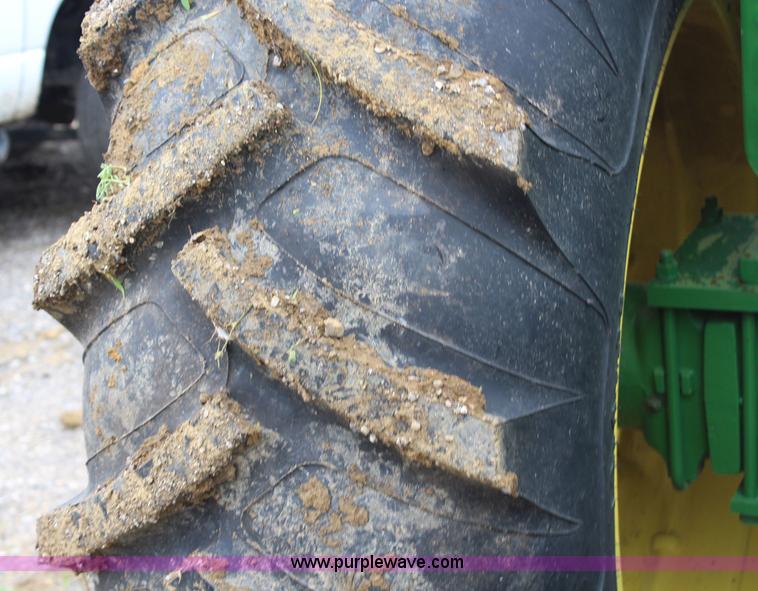 image for item H2567 1968 John Deere 5020 tractor