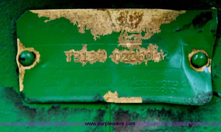 image for item H2567 1968 John Deere 5020 tractor