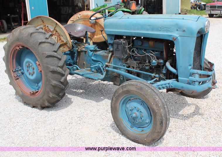 image for item H2710 1955 Ford 850 tractor