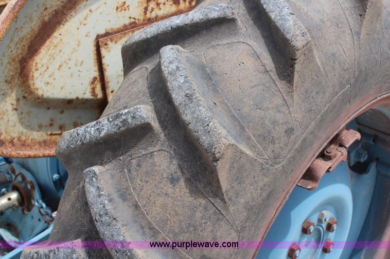 image for item H2710 1955 Ford 850 tractor