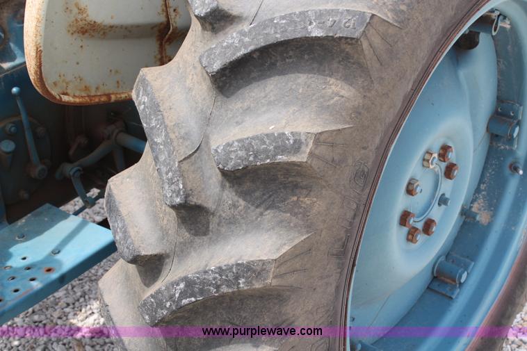 image for item H2710 1955 Ford 850 tractor