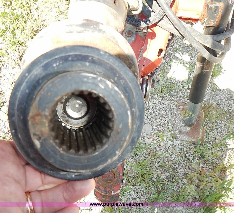 image for item I3624 2003 New Holland BR780 round baler