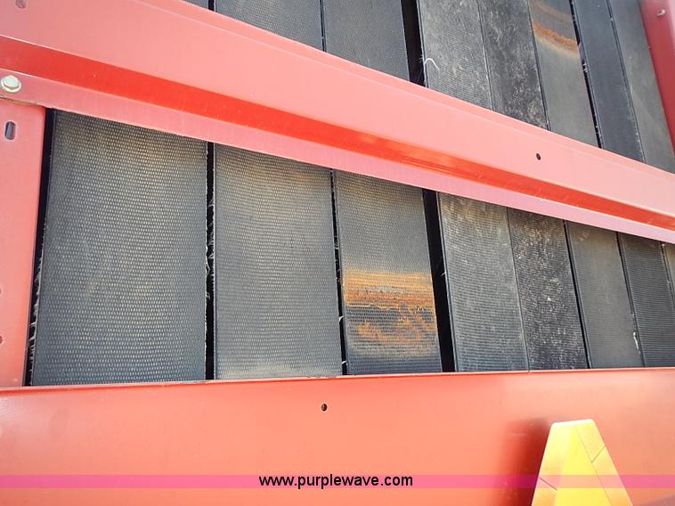 image for item I3624 2003 New Holland BR780 round baler