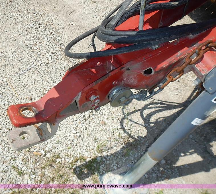 image for item I3625 2006 New Holland BR780A round baler