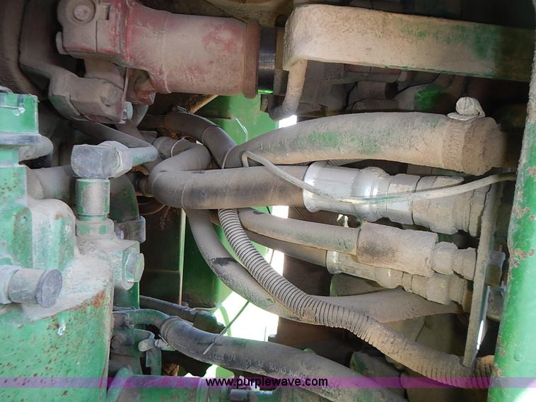 image for item I3627 1984 John Deere 8450 4WD tractor