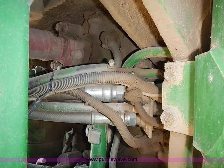 image for item I3627 1984 John Deere 8450 4WD tractor