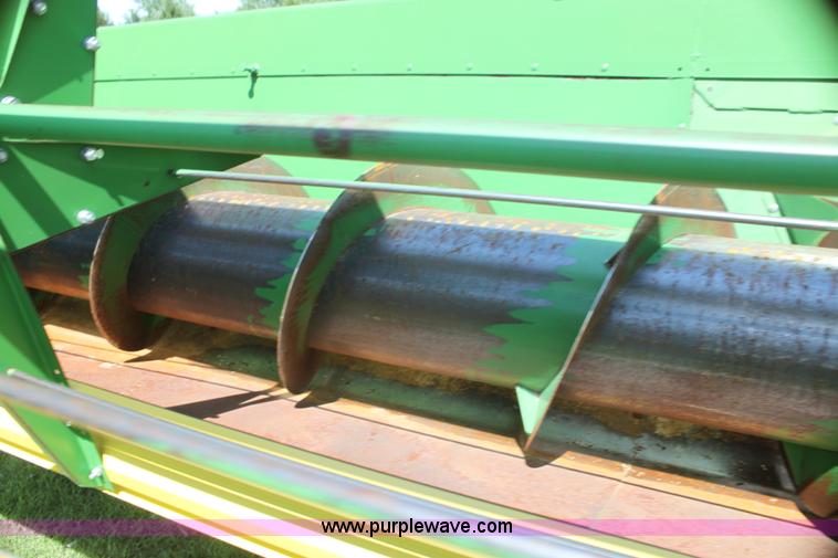 image for item I7374 1972 John Deere 6600 combine