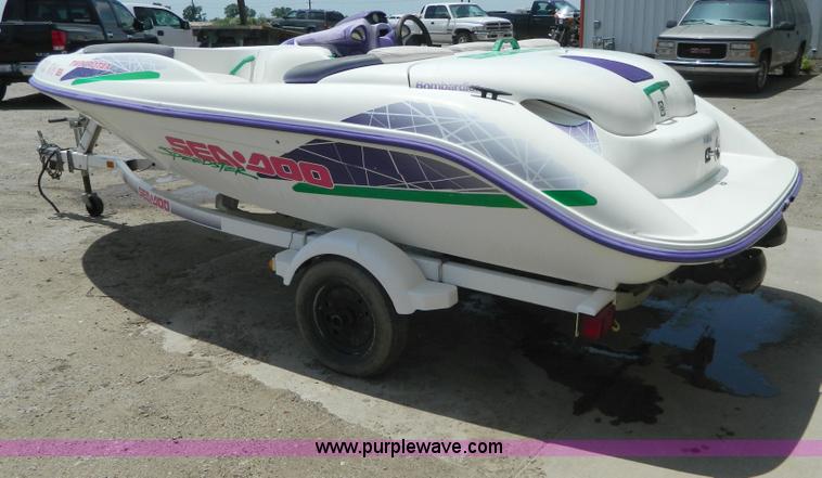 image for item AD9810 1995 SeaDoo Speedster boat