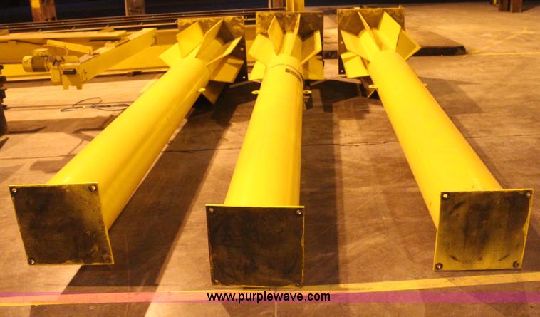 image for item AM9329 Macko Material three ton overhead crane