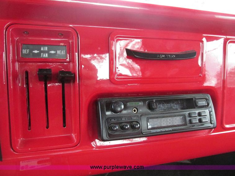 image for item AN9048 1964 Chevrolet C20 pickup truck