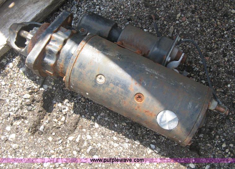 image for item AS9099 Caterpillar 3306 six cylinder diesel engine