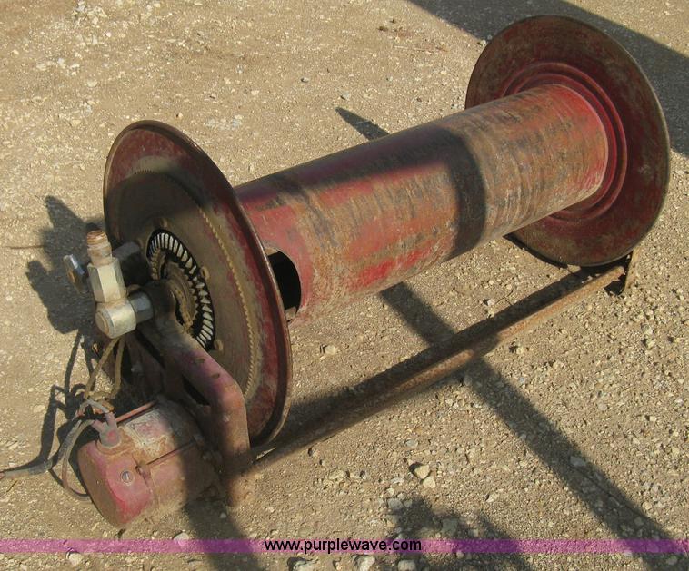 image for item AS9136 Industrial shop built material lift