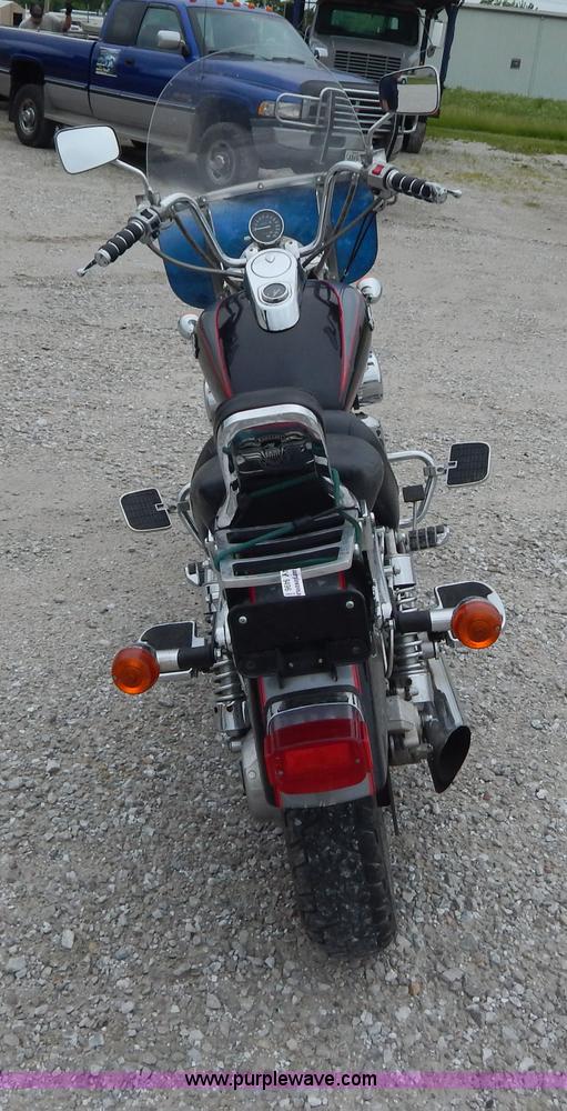 image for item AY9496 1991 Kawasaki VN1500-A motorcycle