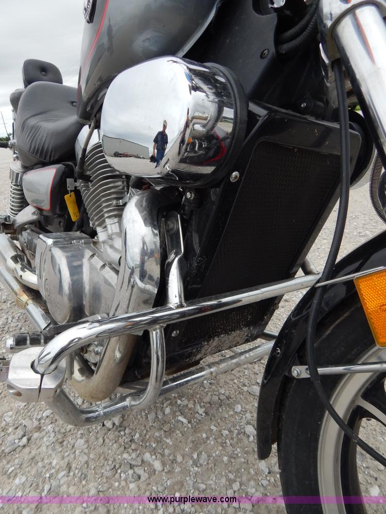 image for item AY9496 1991 Kawasaki VN1500-A motorcycle