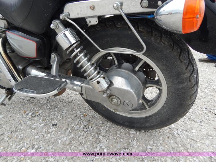 image for item AY9496 1991 Kawasaki VN1500-A motorcycle