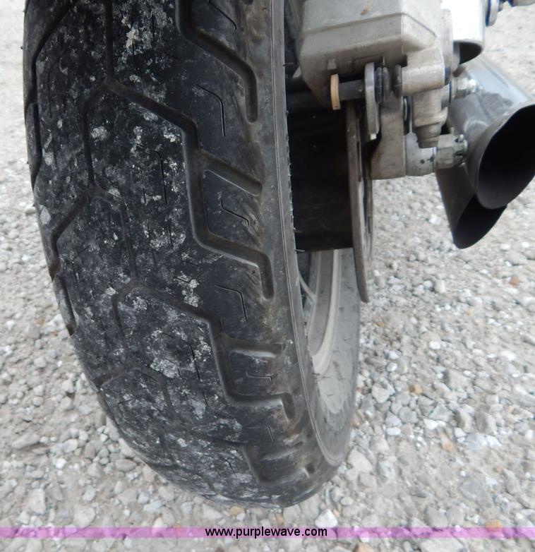 image for item AY9496 1991 Kawasaki VN1500-A motorcycle