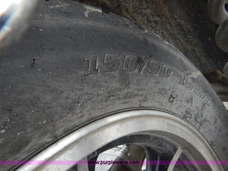 image for item AY9496 1991 Kawasaki VN1500-A motorcycle