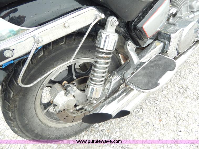 image for item AY9496 1991 Kawasaki VN1500-A motorcycle