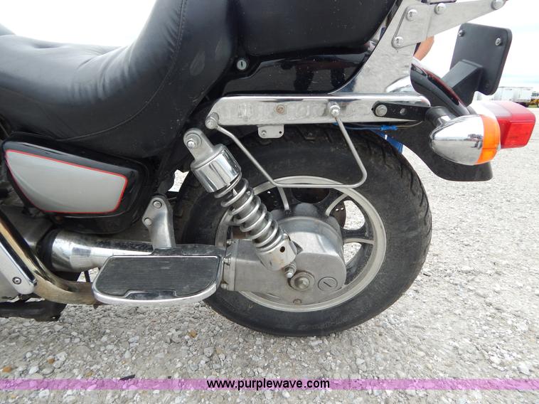 image for item AY9496 1991 Kawasaki VN1500-A motorcycle