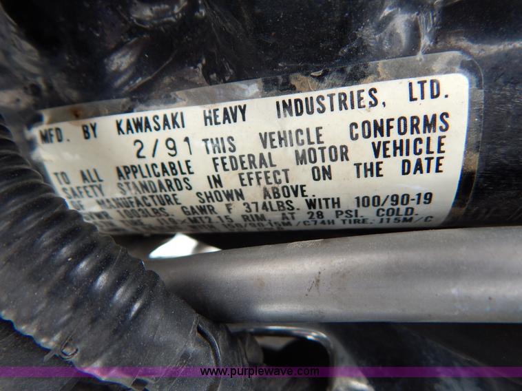 image for item AY9496 1991 Kawasaki VN1500-A motorcycle