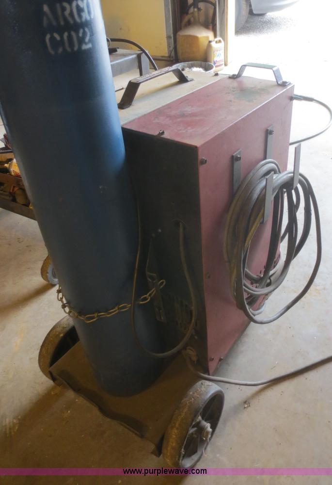 image for item AZ9225 Snap-On MM140SL mig and tig welder