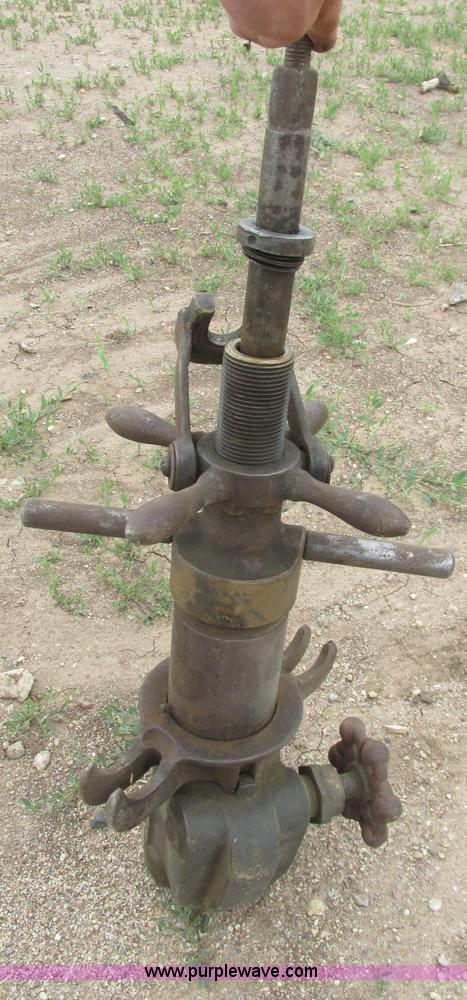 image for item AZ9670 Assorted items