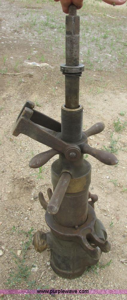 image for item AZ9670 Assorted items