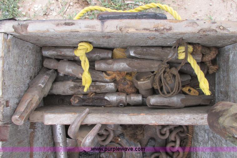 image for item AZ9670 Assorted items