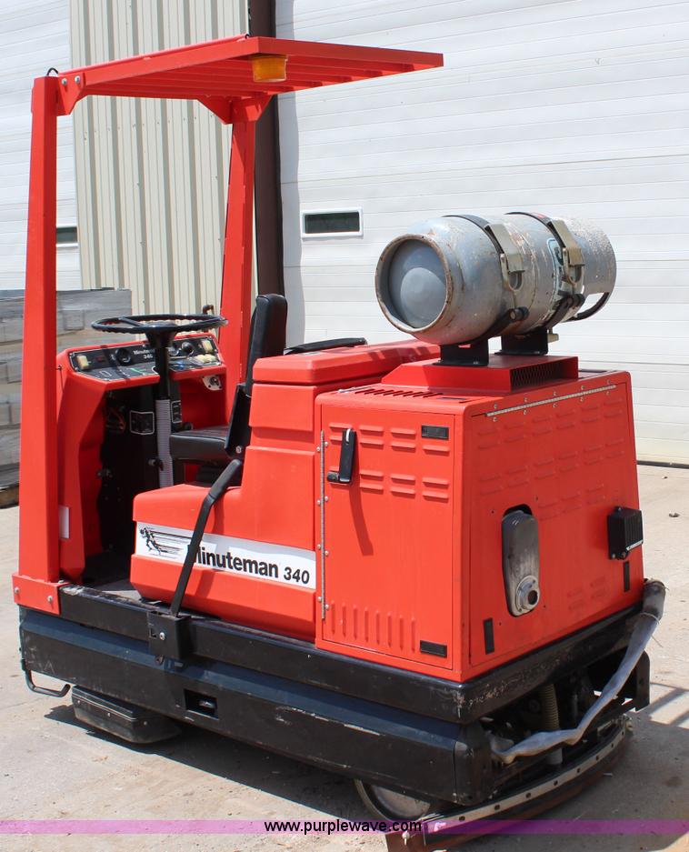 image for item AZ9789 Minuteman 340 floor scrubber