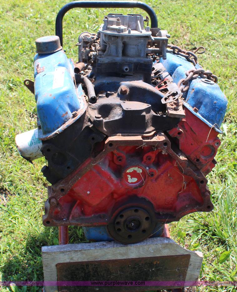 image for item AZ9800 Ford 289 V8 gas engine