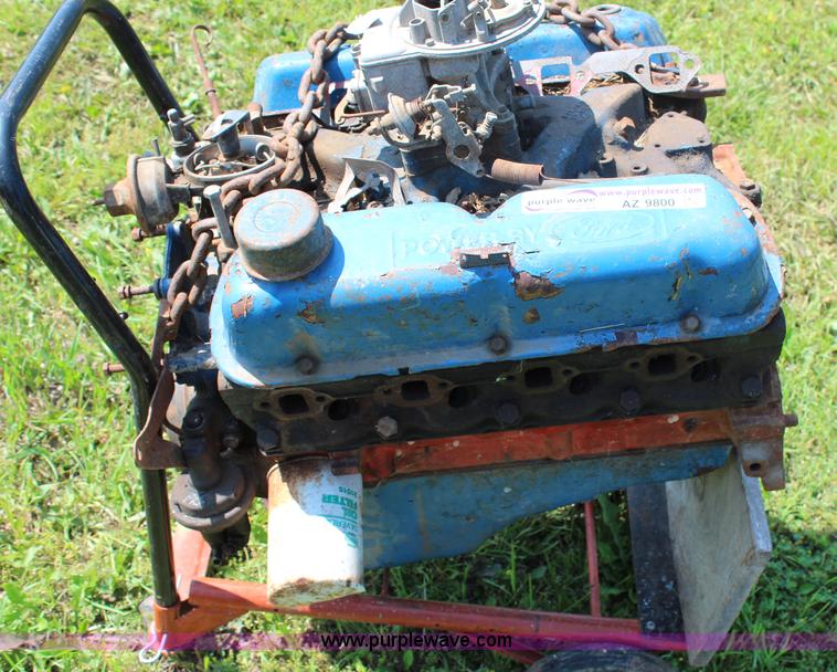 image for item AZ9800 Ford 289 V8 gas engine