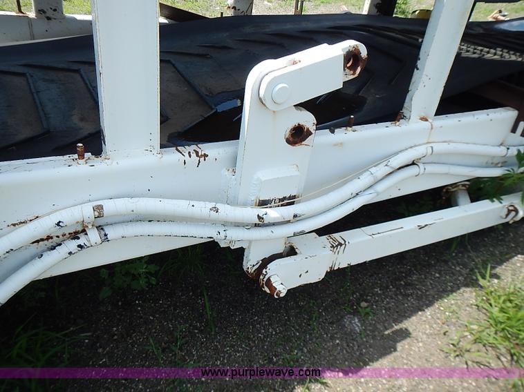 image for item AZ9921 (2) RoadTech RX50 asphalt reclaimer discharge conveyor