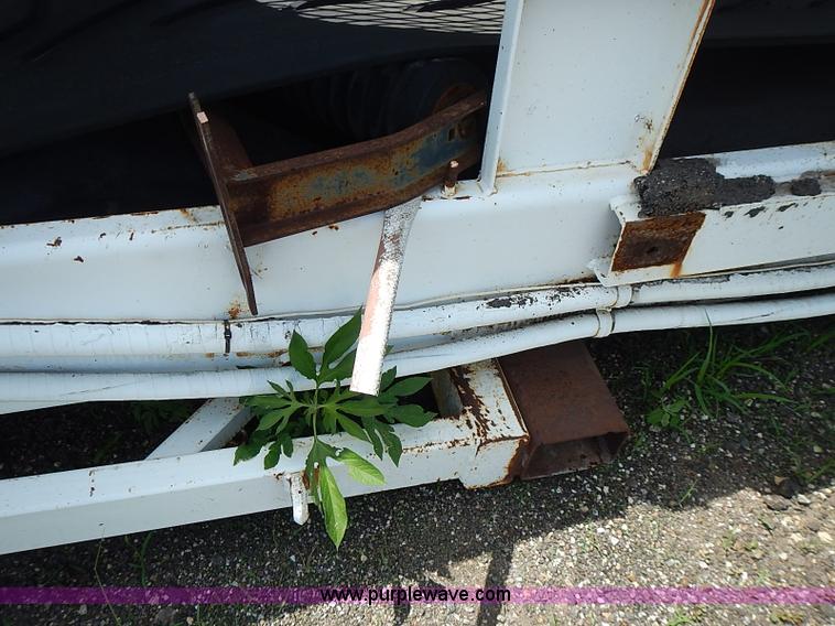 image for item AZ9921 (2) RoadTech RX50 asphalt reclaimer discharge conveyor