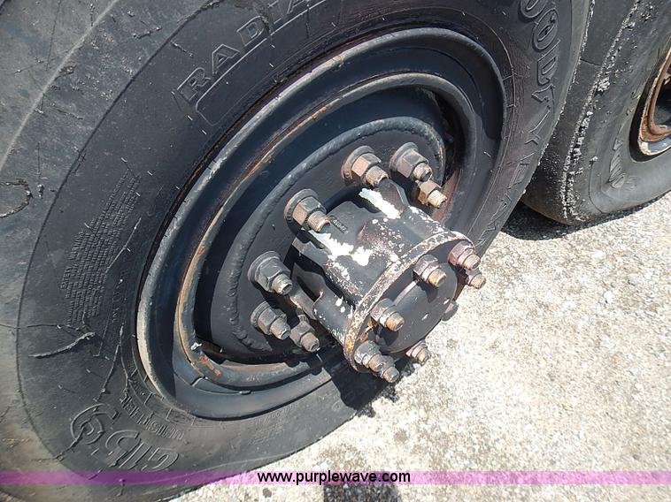 image for item AZ9928 Assorted rear end heavy truck axles