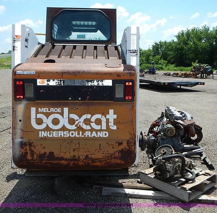image for item AZ9931 1998 Bobcat 863 skid steer