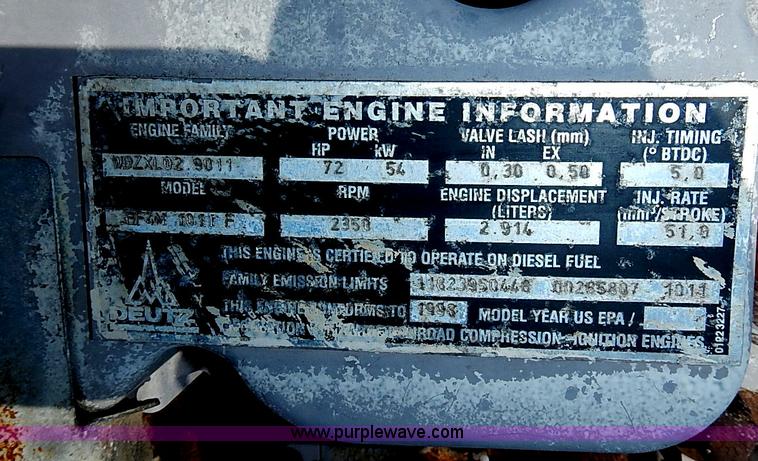 image for item AZ9931 1998 Bobcat 863 skid steer