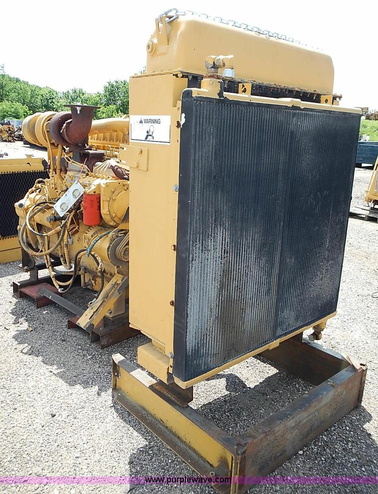 image for item AZ9933 Caterpillar 3306 diesel engine and accessories