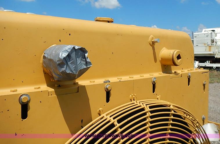 image for item AZ9933 Caterpillar 3306 diesel engine and accessories