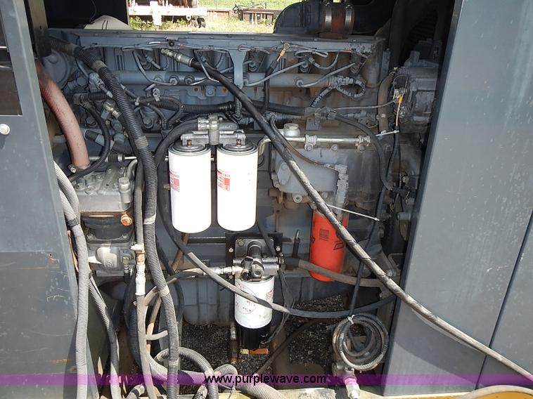 image for item AZ9935 Deutz diesel powered engine